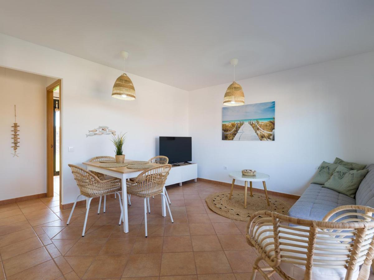 Private Terrace Majanicho Home -Garden & Pool Ла Олива Екстериор снимка