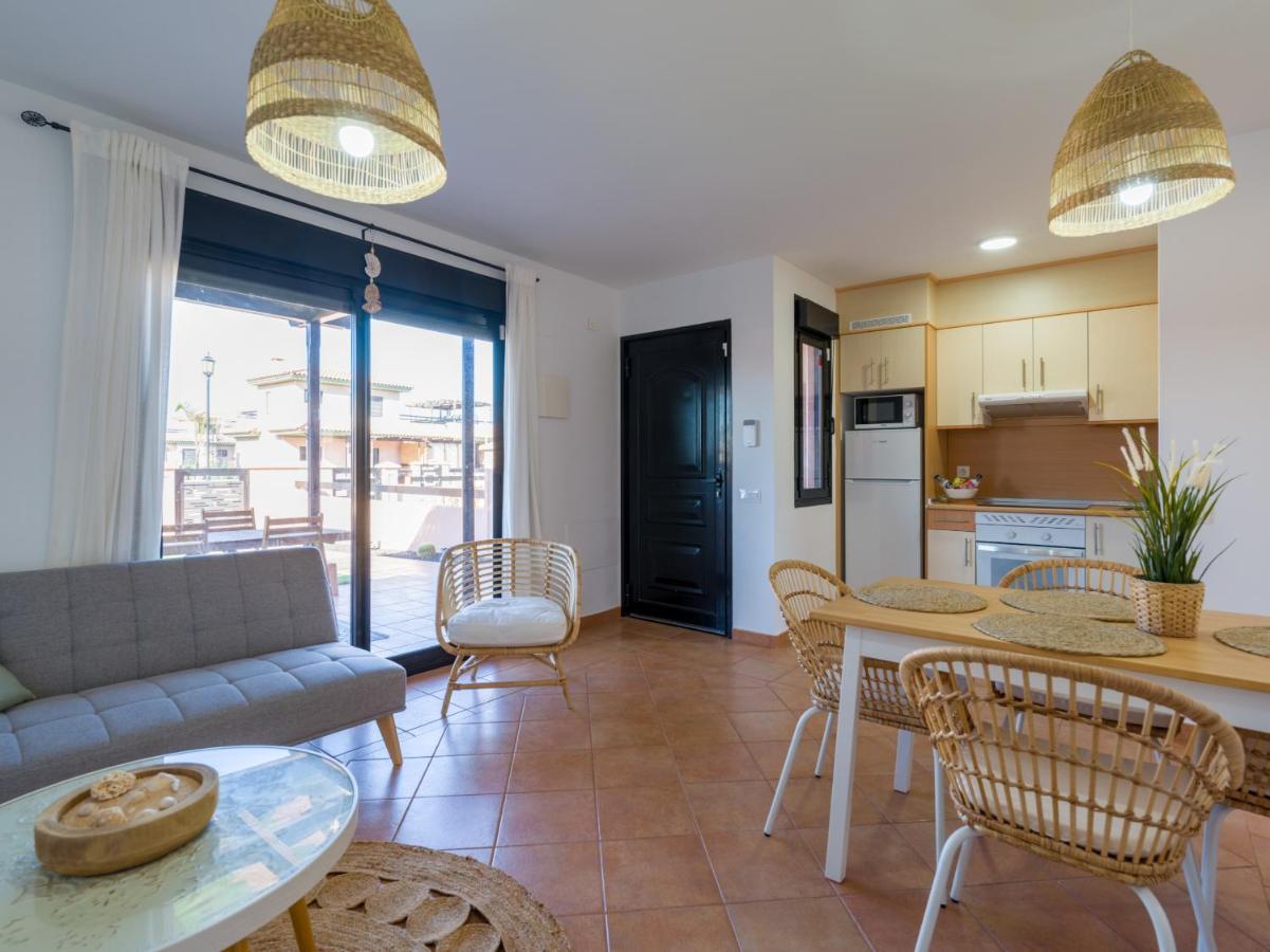Private Terrace Majanicho Home -Garden & Pool Ла Олива Екстериор снимка