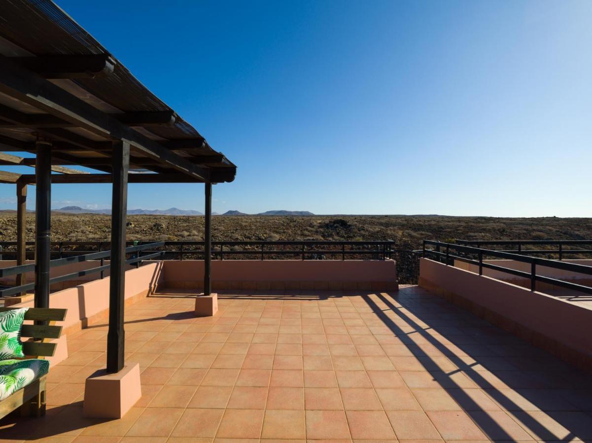 Private Terrace Majanicho Home -Garden & Pool Ла Олива Екстериор снимка