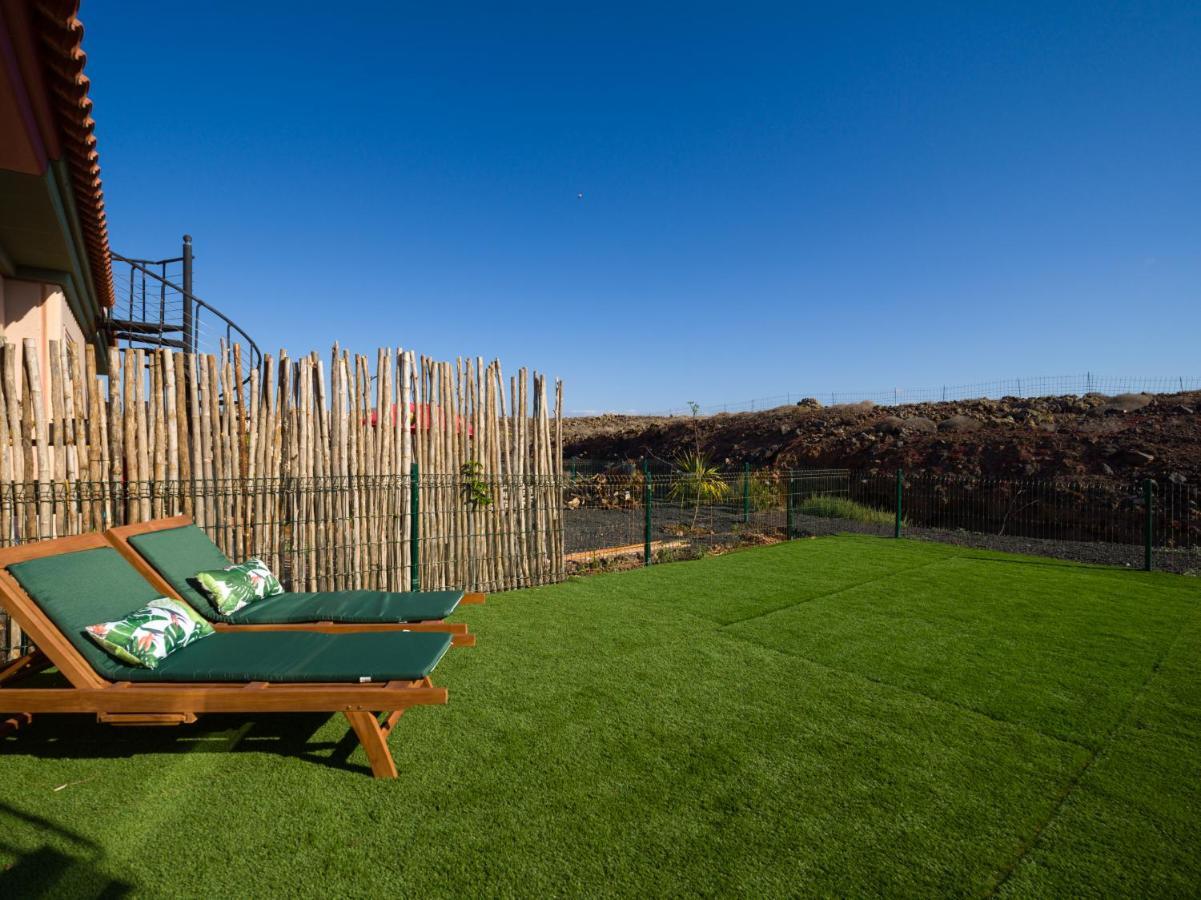 Private Terrace Majanicho Home -Garden & Pool Ла Олива Екстериор снимка