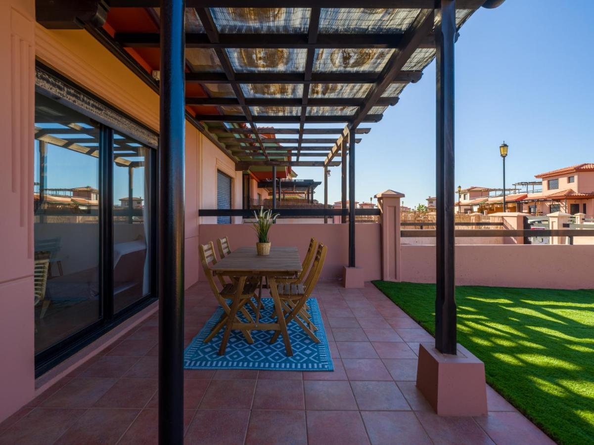 Private Terrace Majanicho Home -Garden & Pool Ла Олива Екстериор снимка