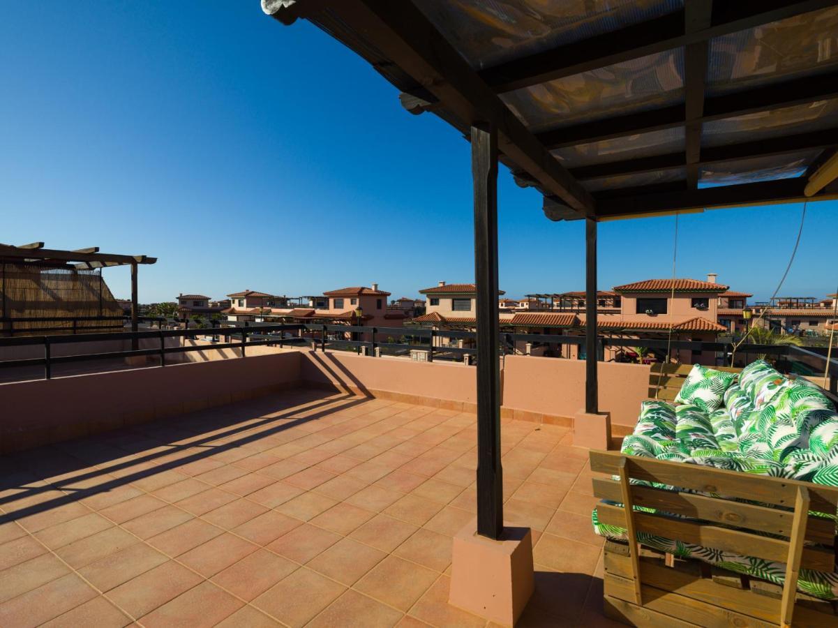 Private Terrace Majanicho Home -Garden & Pool Ла Олива Екстериор снимка